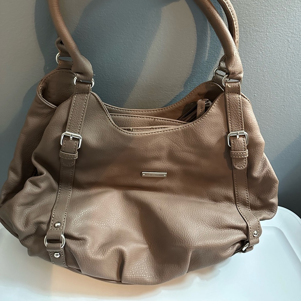 Laura Scott purse